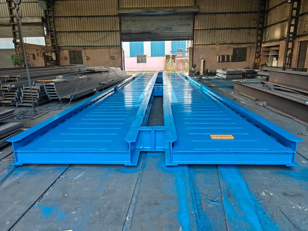 Weighbridge frame fitting site
